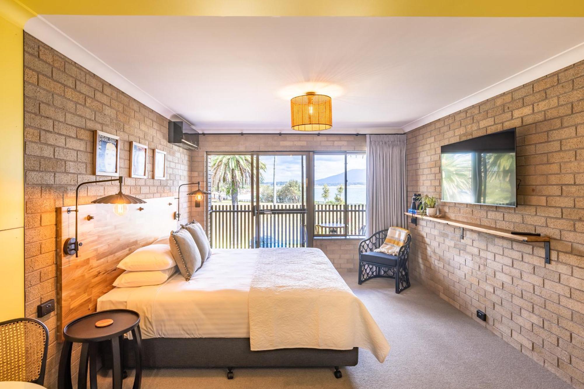 Bermagui Beach Hotel Esterno foto